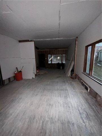 128 Pointview Rd, Brentwood, PA 15227