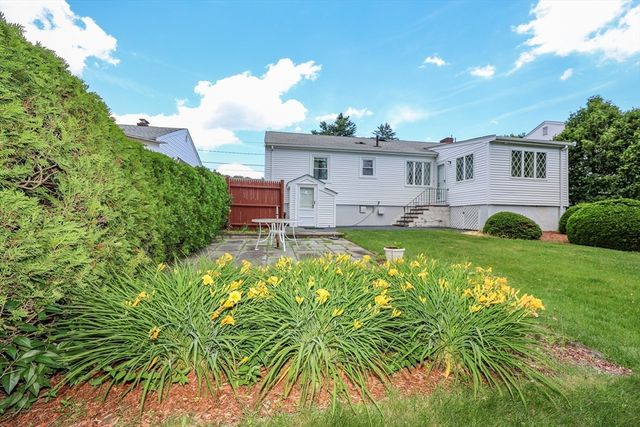18 Fleming, Malden, MA 02148
