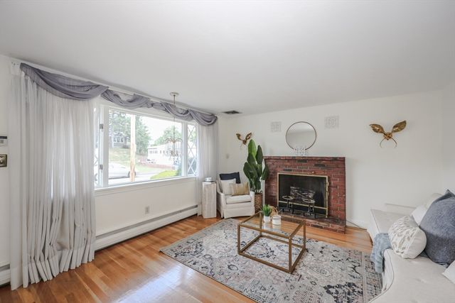 18 Fleming, Malden, MA 02148