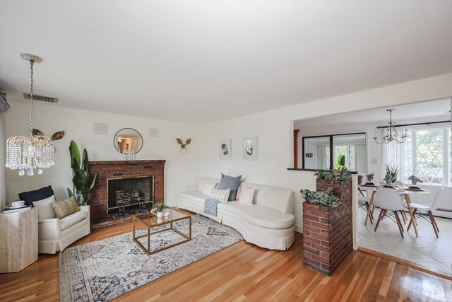 18 Fleming, Malden, MA 02148