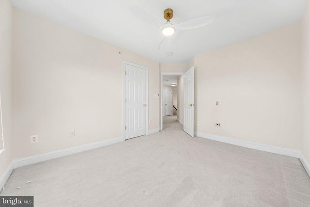 4431-B EASTWICK CT, Fairfax, VA 22033