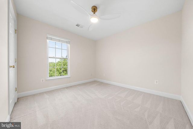 4431-B EASTWICK CT, Fairfax, VA 22033