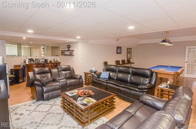 2940 Dana Pointe Drive, Hamburg Township, MI 48169