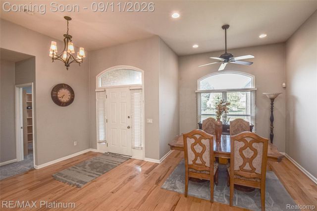 2940 Dana Pointe Drive, Hamburg Township, MI 48169