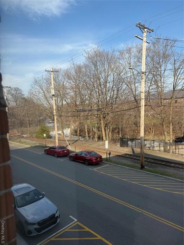 528 Main Street, Beacon, NY 12508