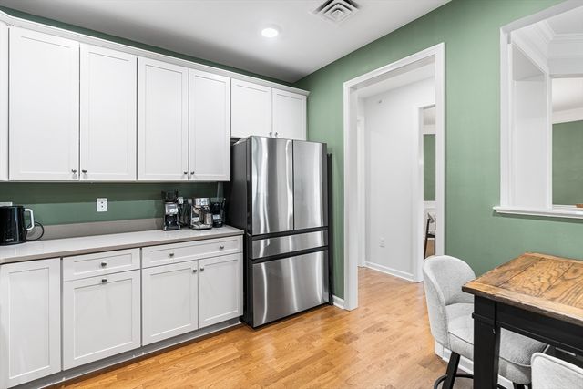 110 Trotter Rd 2412, Weymouth, MA 02190