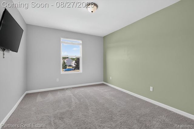 424 Saddlebrook Drive, Linden, MI 48451