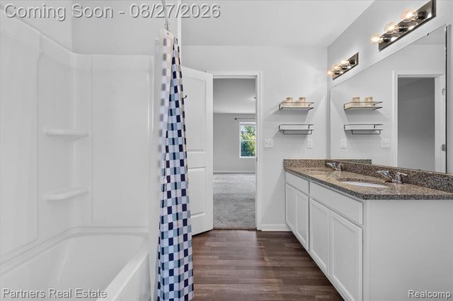424 Saddlebrook Drive, Linden, MI 48451