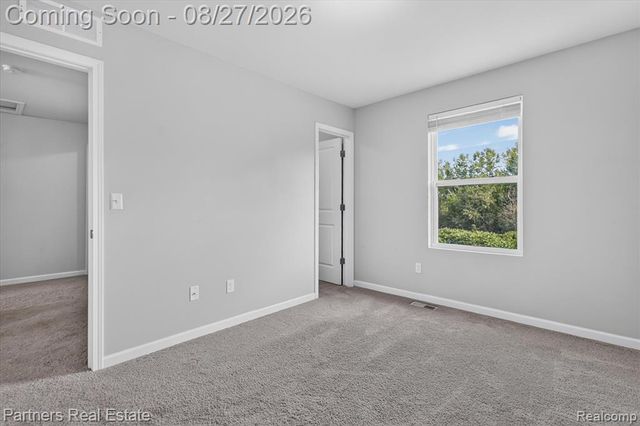 424 Saddlebrook Drive, Linden, MI 48451