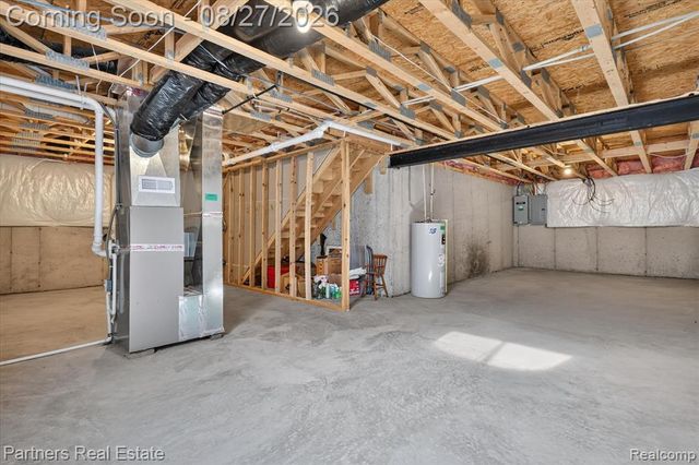 424 Saddlebrook Drive, Linden, MI 48451