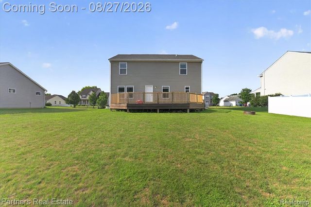 424 Saddlebrook Drive, Linden, MI 48451