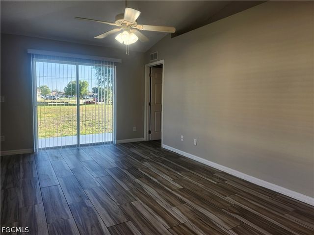 527 Hancock Bridge PKWY, Cape Coral, FL 33990