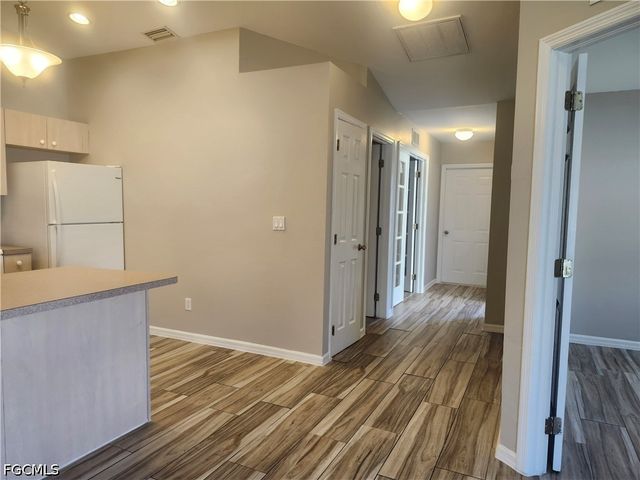 527 Hancock Bridge PKWY, Cape Coral, FL 33990