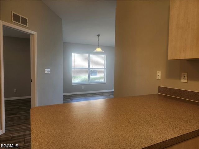 527 Hancock Bridge PKWY, Cape Coral, FL 33990