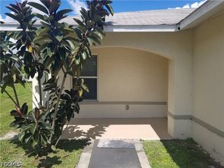 527 Hancock Bridge PKWY, Cape Coral, FL 33990