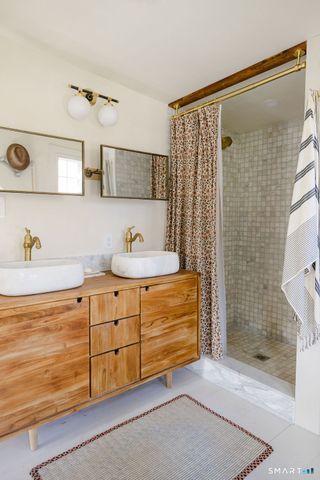 34 Evergreen Passway, Morris, CT 06763