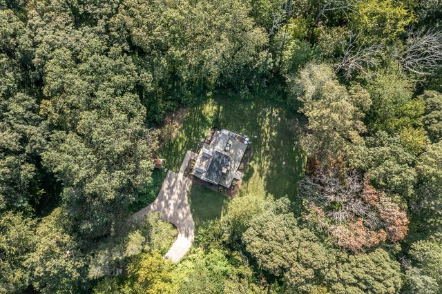 34 Evergreen Passway, Morris, CT 06763