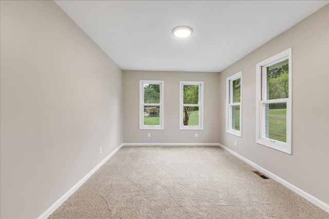 315 Little Creek Rd, Pleasant Shade, TN 37145