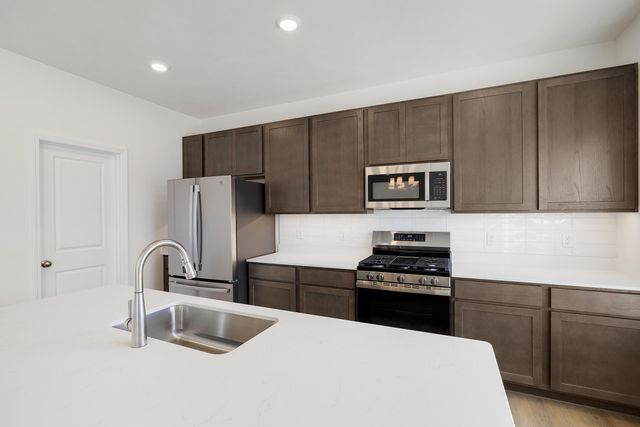 3755 Lookout Road, Valparaiso, IN 46385