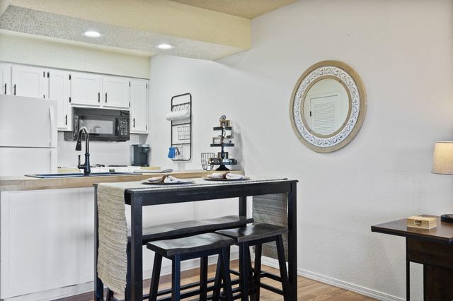 527 Notch Lane 10, Branson West, MO 65737