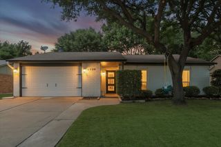 6909 Arborbrook Drive, North Richland Hills, TX 76182