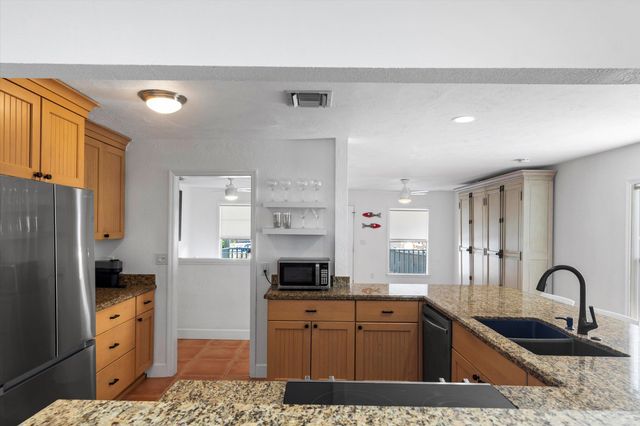 2105 Fogarty Avenue, Key West, FL 33040