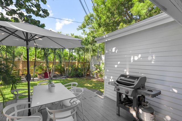 2105 Fogarty Avenue, Key West, FL 33040