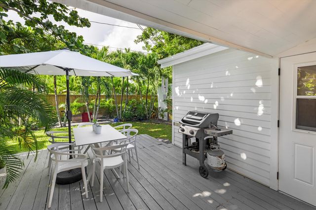 2105 Fogarty Avenue, Key West, FL 33040