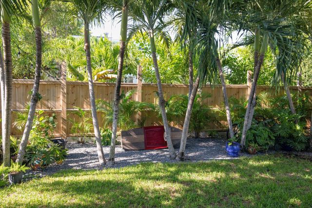2105 Fogarty Avenue, Key West, FL 33040