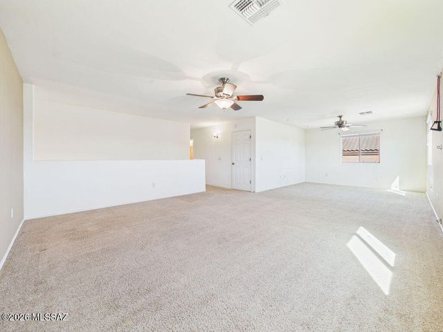 757 S Porter Routh Place, Vail, AZ 85641