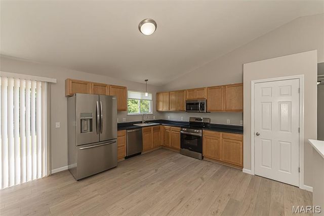 404 Pearl Creek Drive, Wentzville, MO 63385