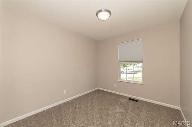404 Pearl Creek Drive, Wentzville, MO 63385