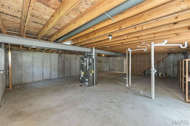 404 Pearl Creek Drive, Wentzville, MO 63385