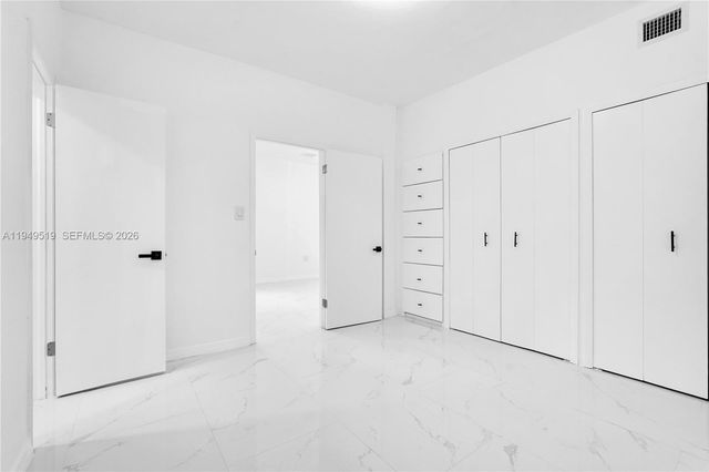 972 SW 44th Ave, Miami, FL 33134