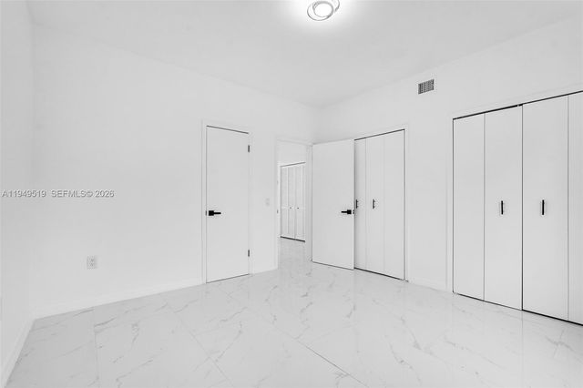 972 SW 44th Ave, Miami, FL 33134