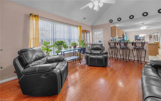 251 Fallawater WAY, Suffolk, VA 23434