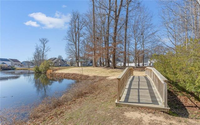 251 Fallawater WAY, Suffolk, VA 23434