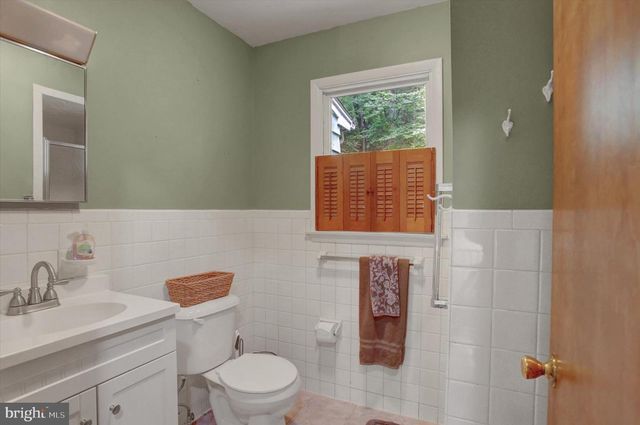 215 PINE RIDGE LN, Fayetteville, PA 17222