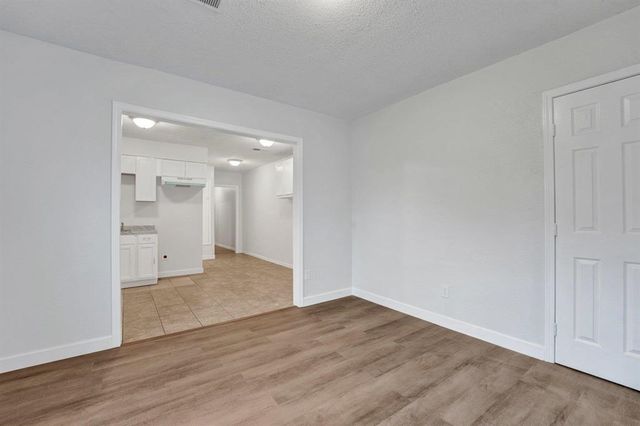 2773 WAVERLY AVE, Memphis, TN 38114