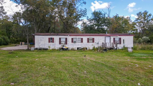 155 Goldenrod Lane, Moncks Corner, SC 29461