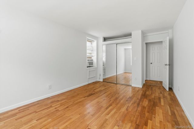 679 warburton Avenue 2R, Yonkers, NY 10471