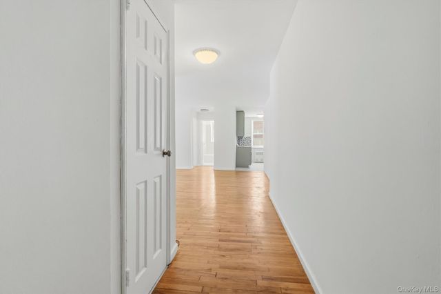679 warburton Avenue 2R, Yonkers, NY 10471