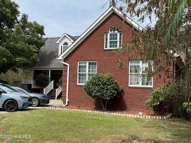 109 Wilderness Drive, Pikeville, NC 27863