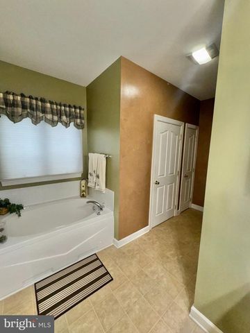 231 FOXGLOVE LOOP, Bear, DE 19701