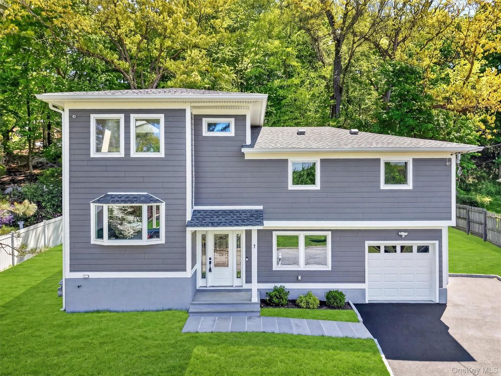 7 Buena Vista Avenue, Peekskill, NY 10566