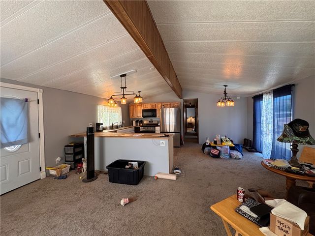 4517 N N Thurman Dr Drive, Golden Valley, AZ 86413