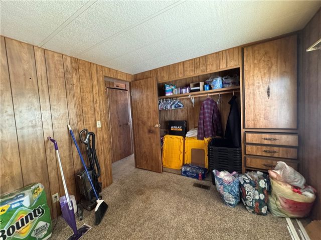 4517 N N Thurman Dr Drive, Golden Valley, AZ 86413