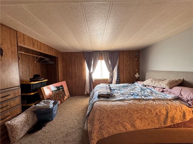 4517 N N Thurman Dr Drive, Golden Valley, AZ 86413