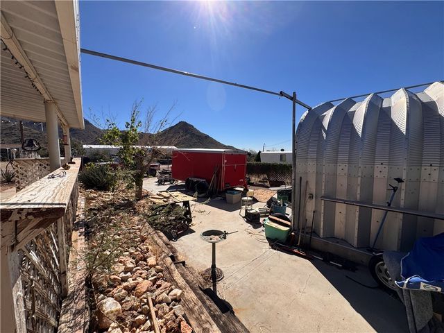 4517 N N Thurman Dr Drive, Golden Valley, AZ 86413