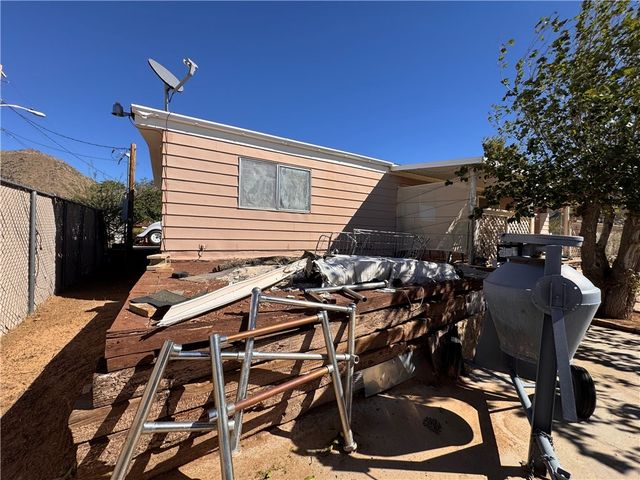 4517 N N Thurman Dr Drive, Golden Valley, AZ 86413